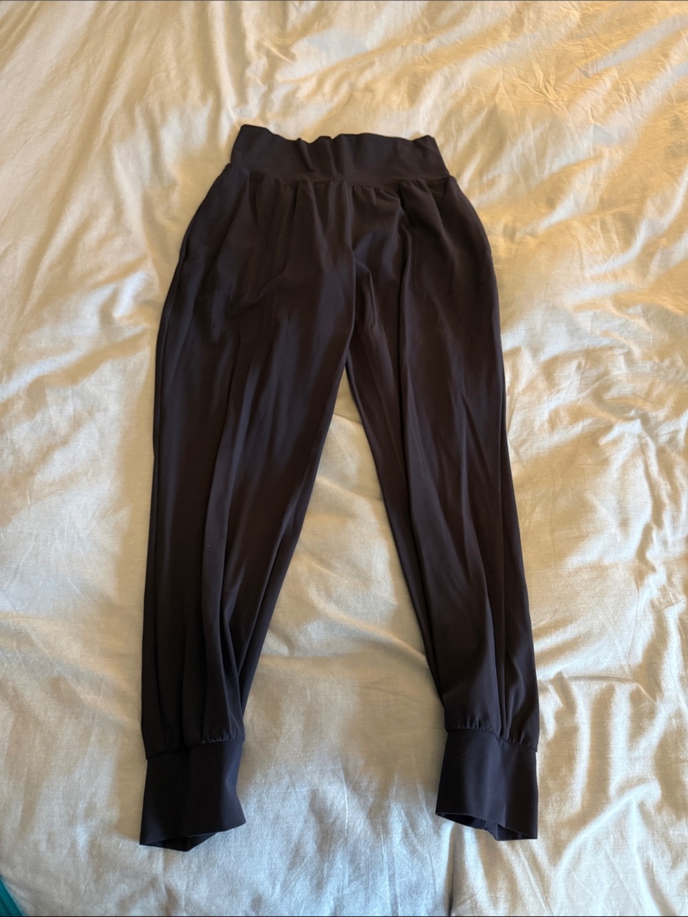 Athleta navy blue High-Waist Relaxed Tapered Joggers